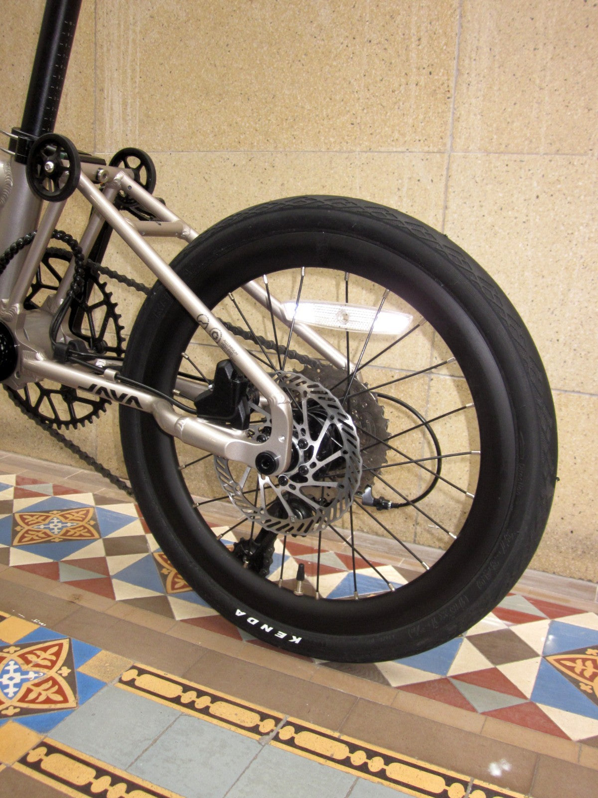 Java Neo 3 16 Inch Trifold Folding Bike (Brompton Aluminum Frame Shimano 9 Speed
