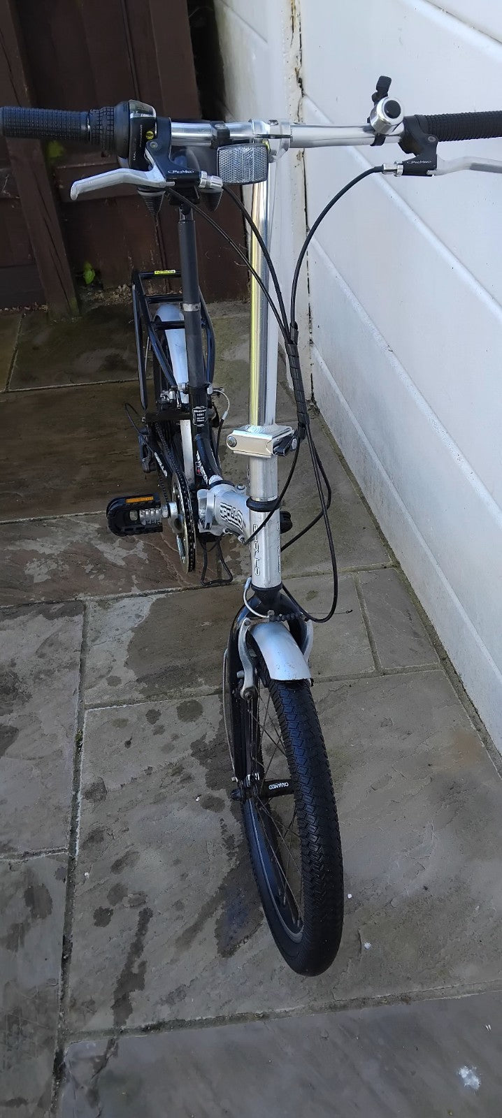 Folding Bike Apollo Transit 20”wheels Aluminium Frame 6 Gears Revoshift