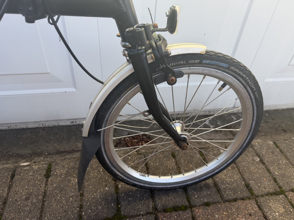 Brompton C Line M6L (6 Speed) folding bicycle - Black (avergae Condition)