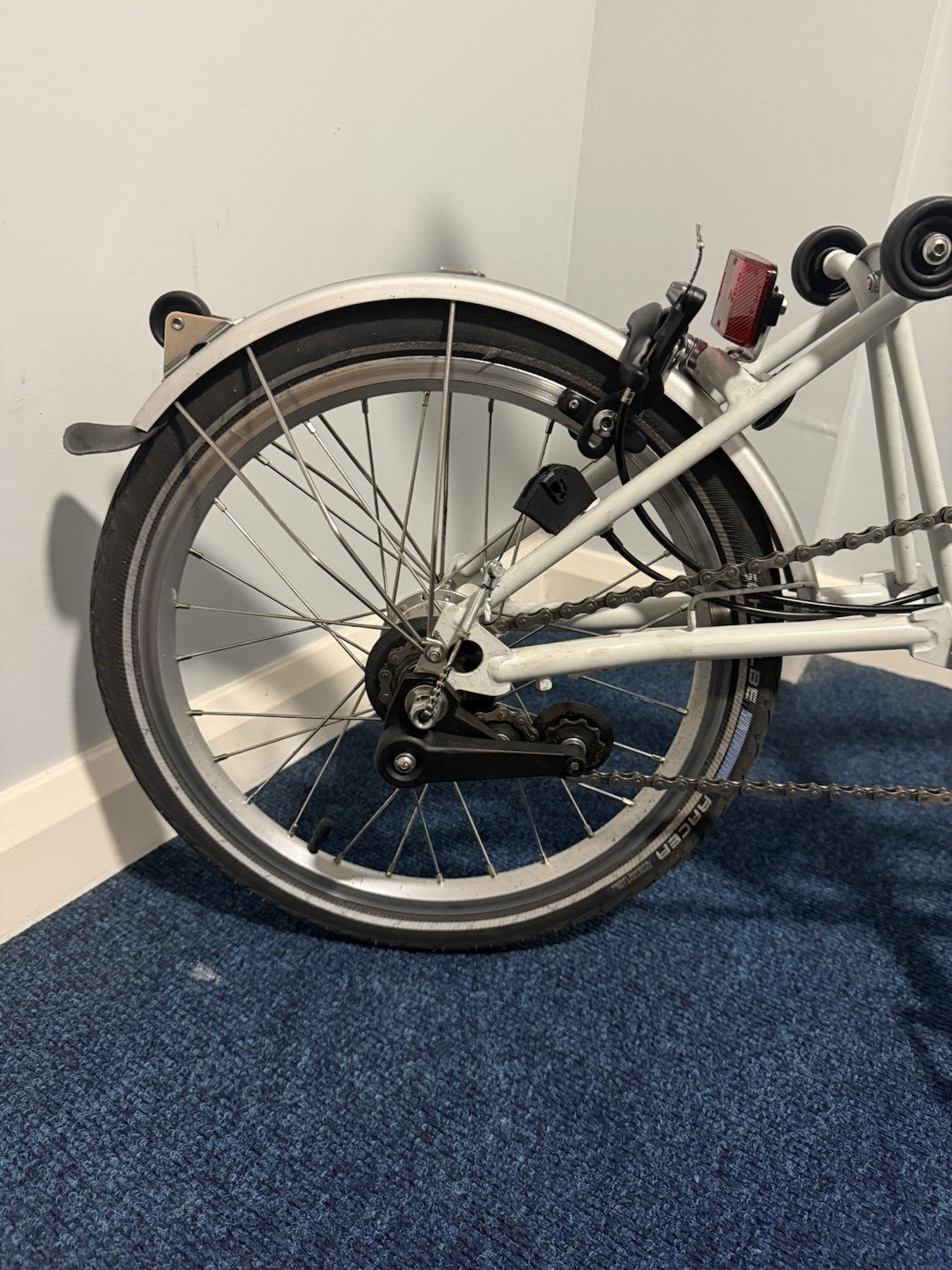 Brompton H3L 2018 Folding Bike (Excellent Condition)