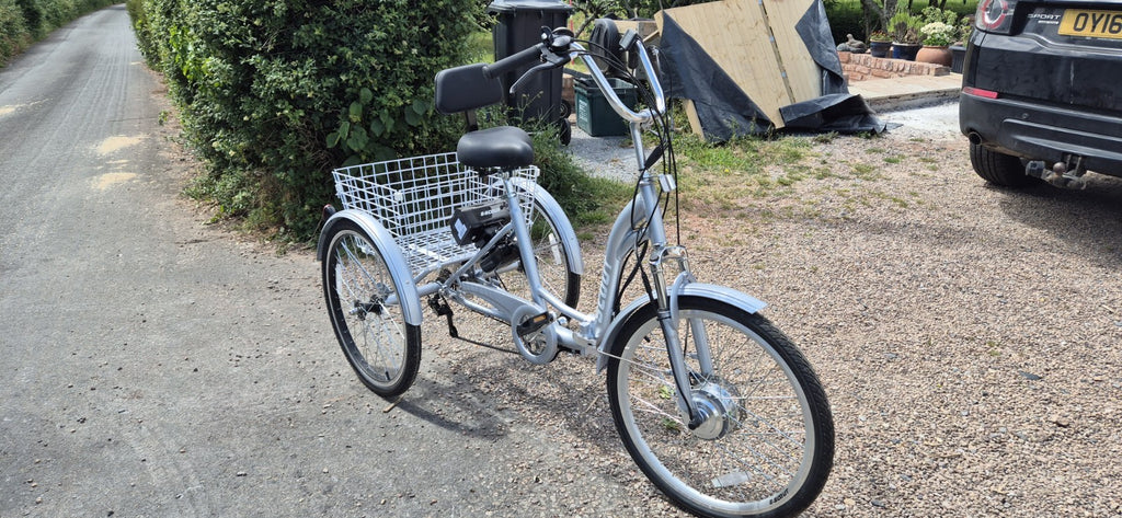 Scout Electric Folding Tricycle in Silver
