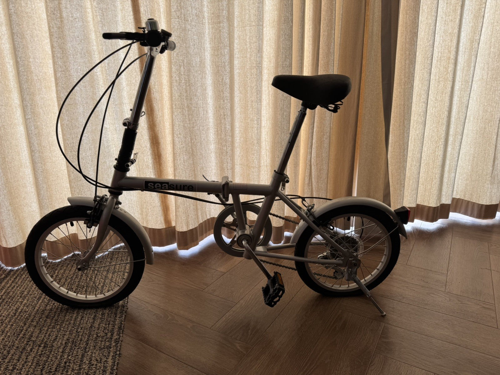 Seasure Folding Bike 16" 6-Speed Compact Lightweight Commuter Silver