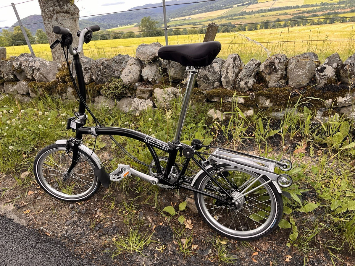 Brompton Folding Bike 6-Speed Black Excellent Used Condition
