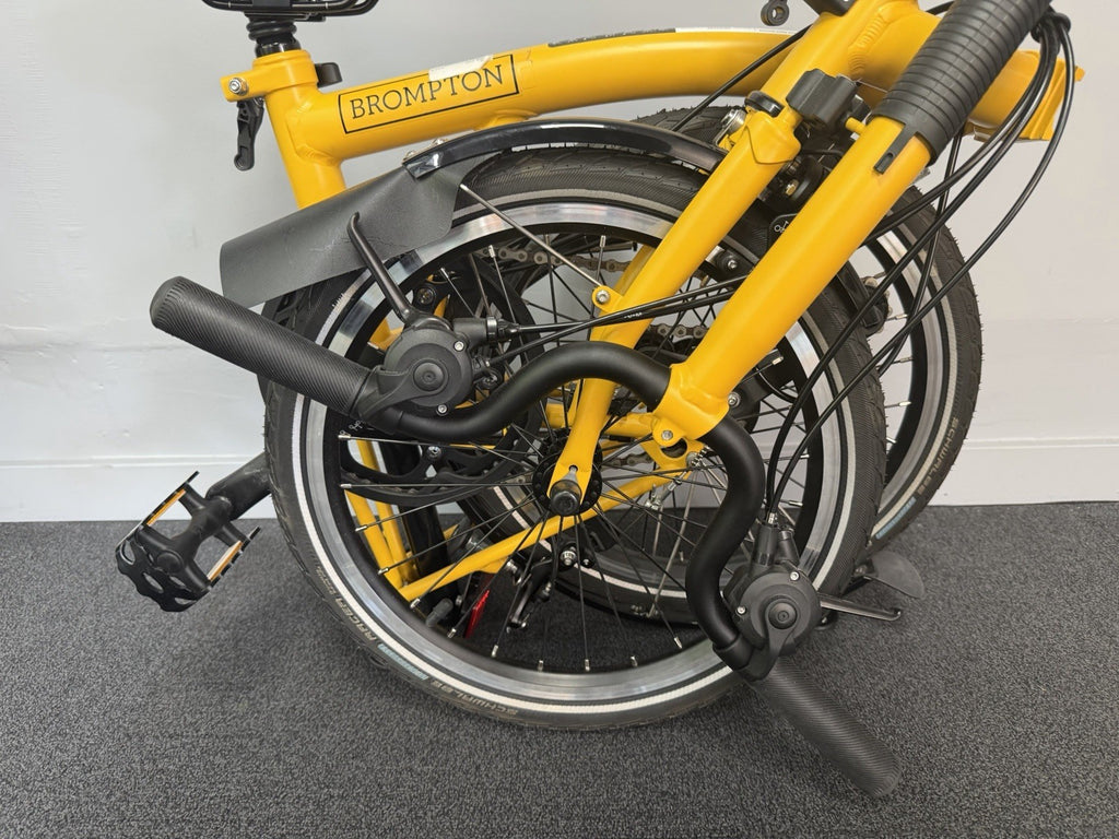 Brompton C Line 6 Speed Folding Bike Bumblebee Yellow Brand New Condition