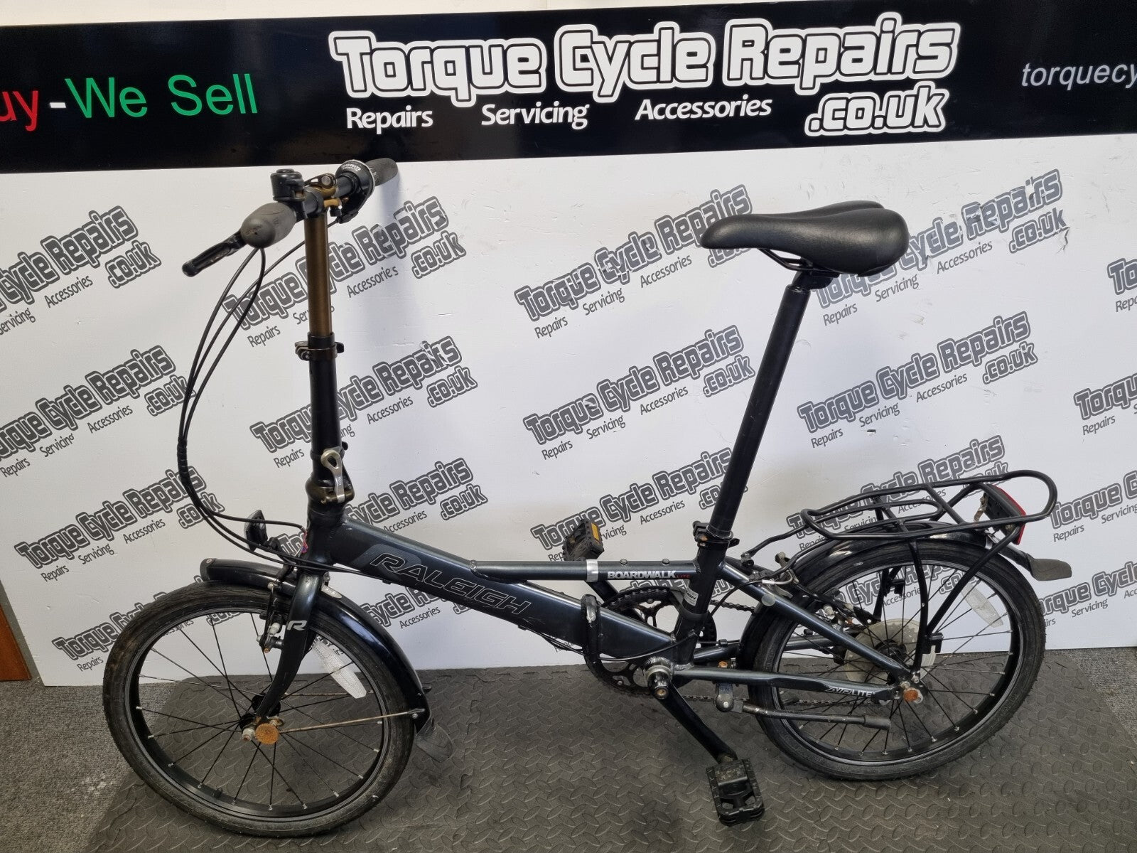 Raleigh Boardwalk Lite 20 Alloy folding bike | Fully Serviced
