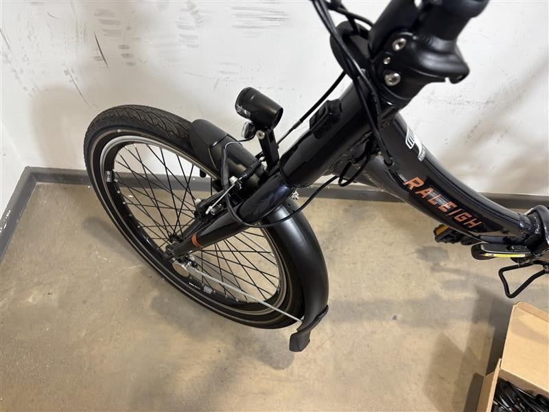Raleigh Stow-E-Way 20" Folding Bike - Missing Battery
