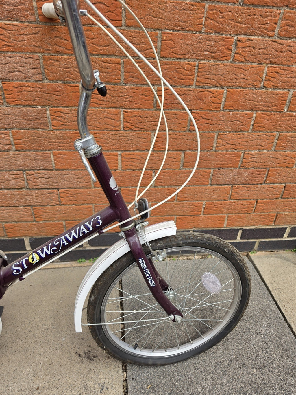 Universal Stowaway 3 20in Folding Bike Purple/White 3 Speed Hub Gears Rack