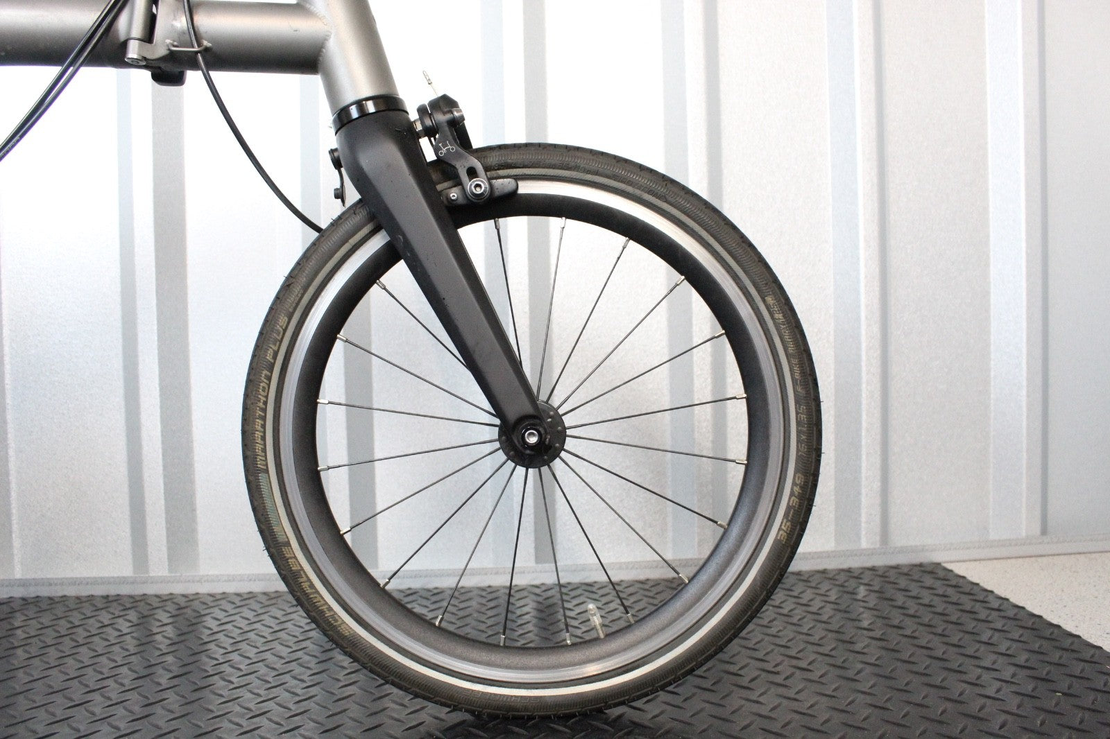 2021 Brompton T-Line Titanium 4-Speed 8.93kg - Used