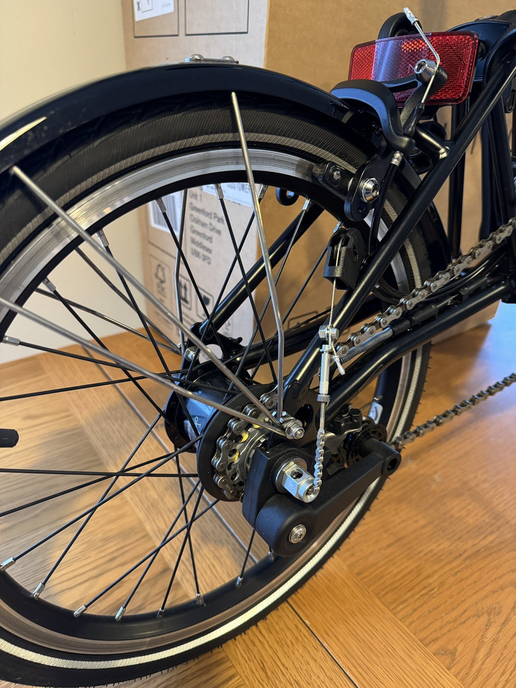 Brompton C Line Explore H6L 6 Speed High Handlebar Black – Mint & Boxed