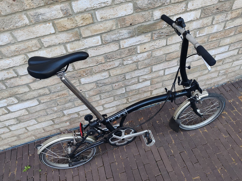 Brompton S2L 2 Speed Folding Bike Black Mudguards No Rack