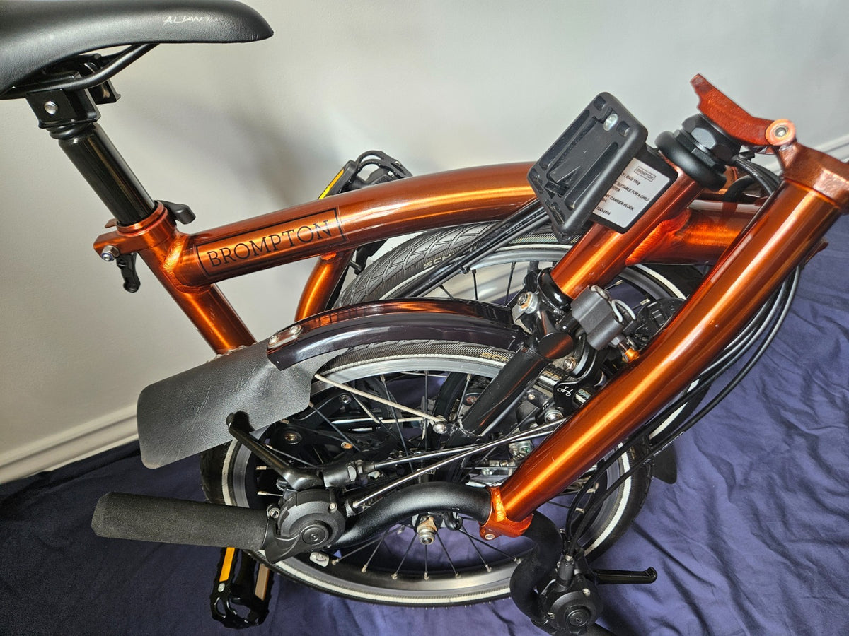 Brompton M6L-X Superlight Titanium 6 Speed Flame Lacquer Excellent Condition