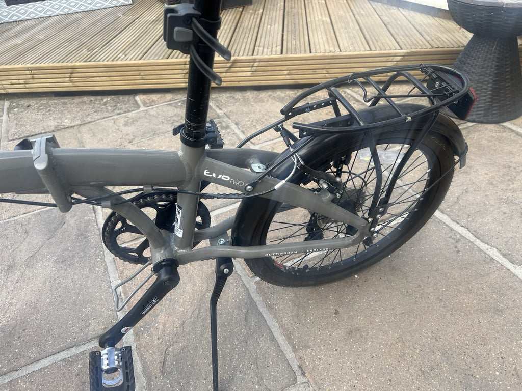 Raleigh Evo 2 Folding Bike 7-Speed Shimano Gears