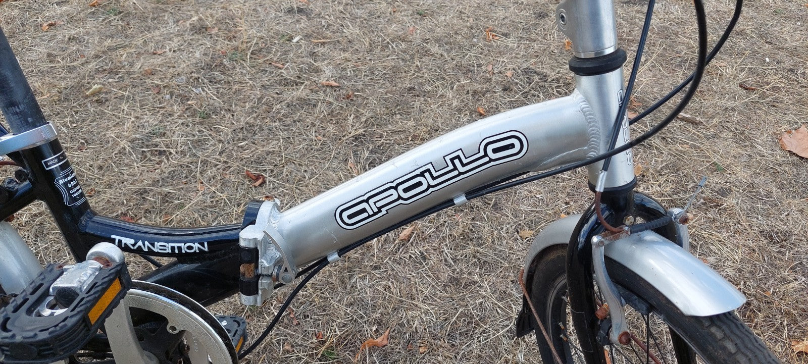 Folding Apollo Transition 20inch 6 speed bicycle