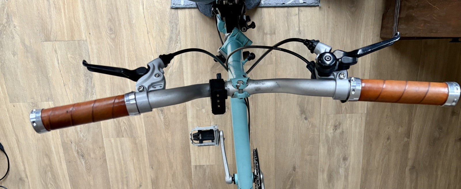 Brompton M3L folding bike C Line Equivalent in Turkish Green - Hardly Used