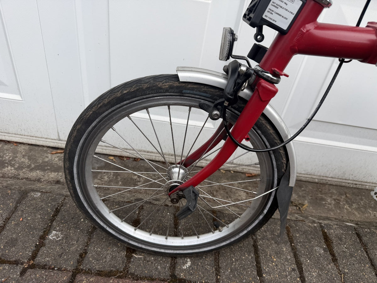 Brompton C Line M6L (6 Speed) folding bicycle - RED 2021 Good Condition