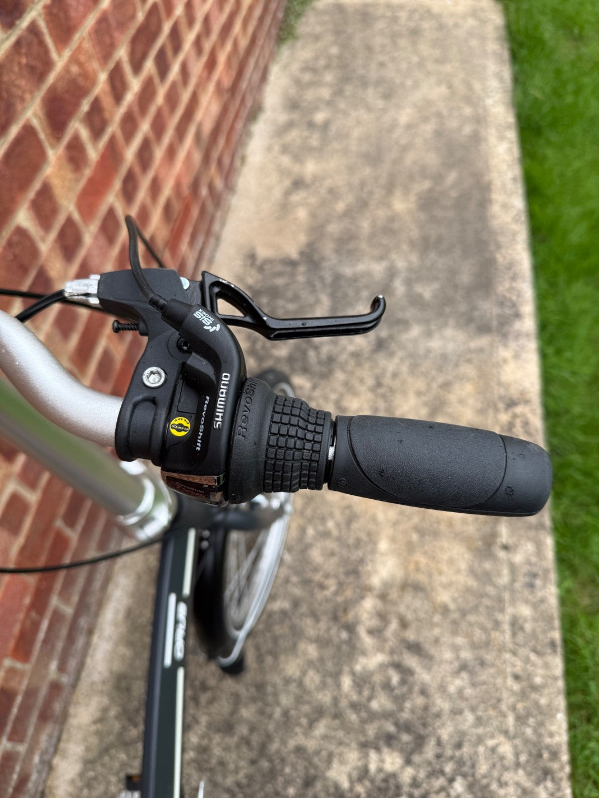 Orus Folding Bikes 20" Wheels Ex Cond. Aluminium Frame Shimano Gears. Extras Inc