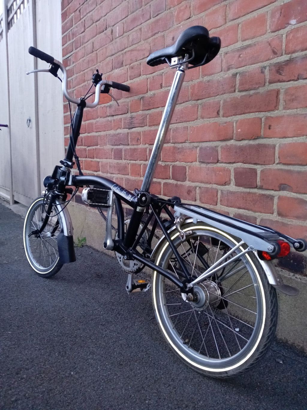 Brompton 3 Speed H3R Black Folding Bike