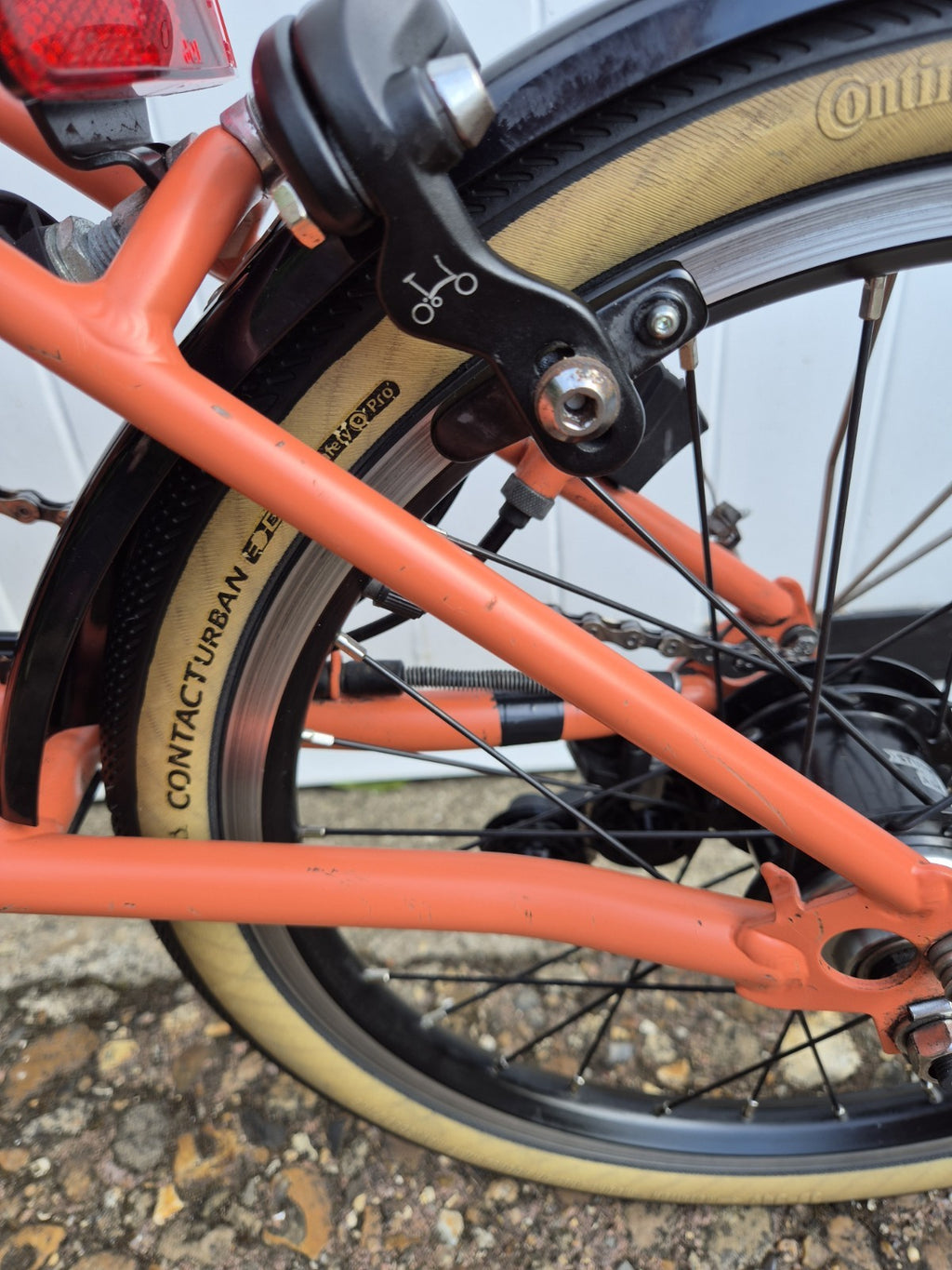 Brompton C Line Explore 6 Speed. FULLY SERVICED. Low Bar. Fire Coral Orange.