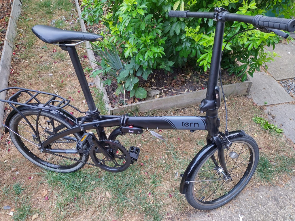 Tern Link Uno 20in Folding Bike Black with Mudguards & Rear Rack