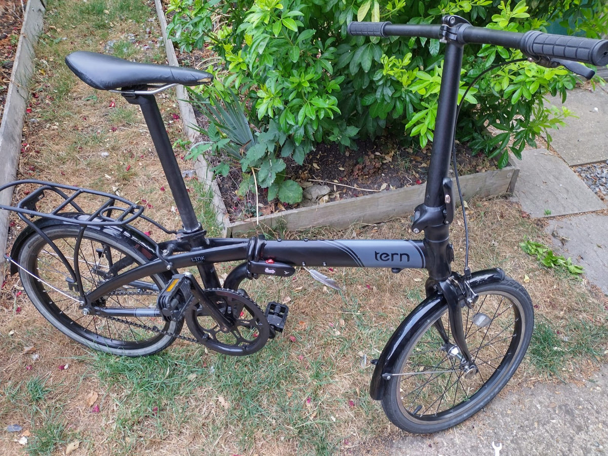 Tern Link Uno 20in Folding Bike Black with Mudguards & Rear Rack