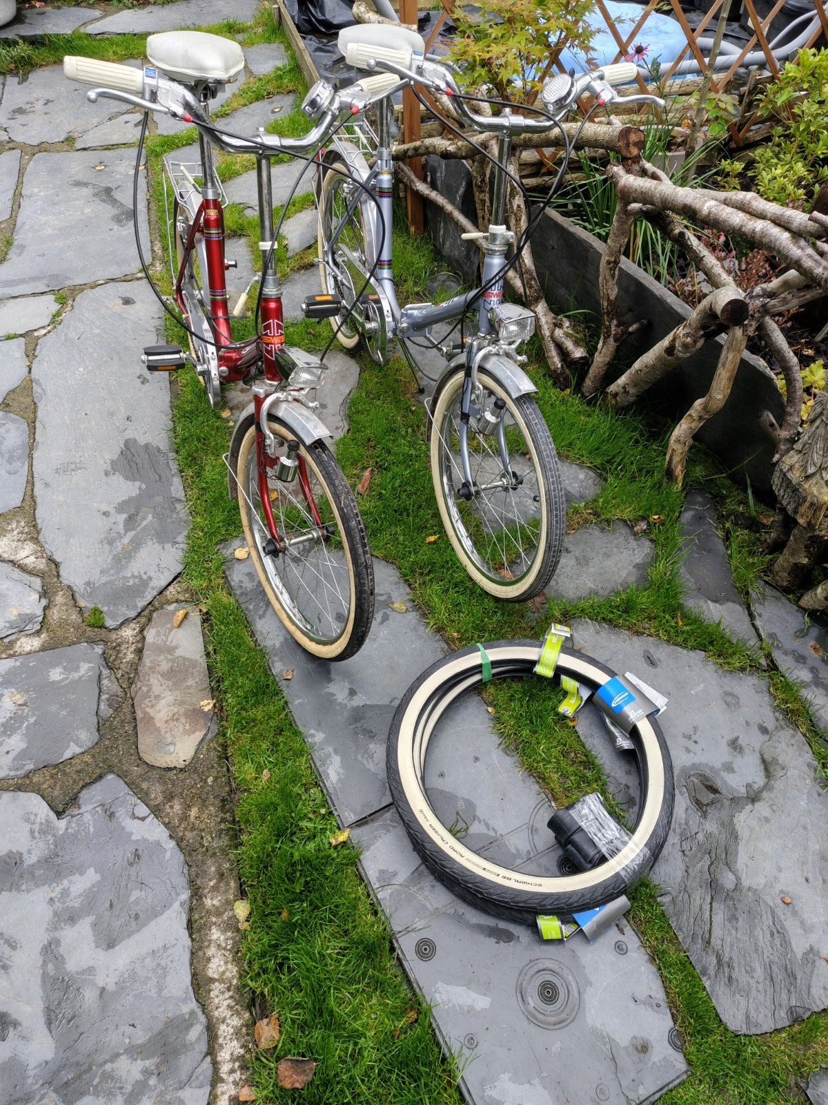 Pair Of Quality 1980s Retro Folding Bicycles ELITE brand German Made