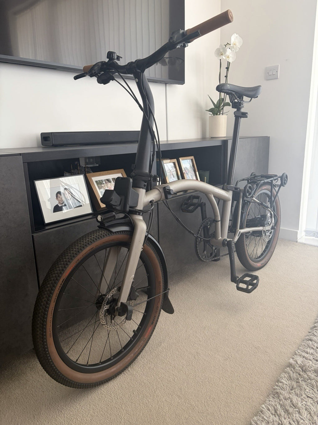 Brompton G Line 4 Speed Traildust White Folding Bike Excellent Condition