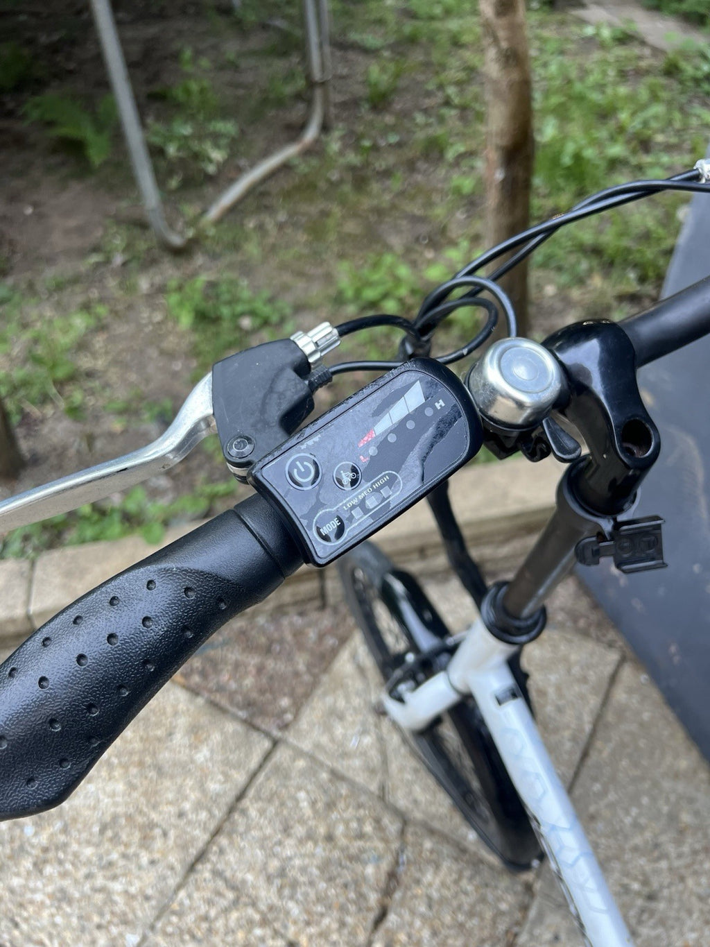 Halfords Assist 20” Hybrid Folding Bike White – Spares / Repair