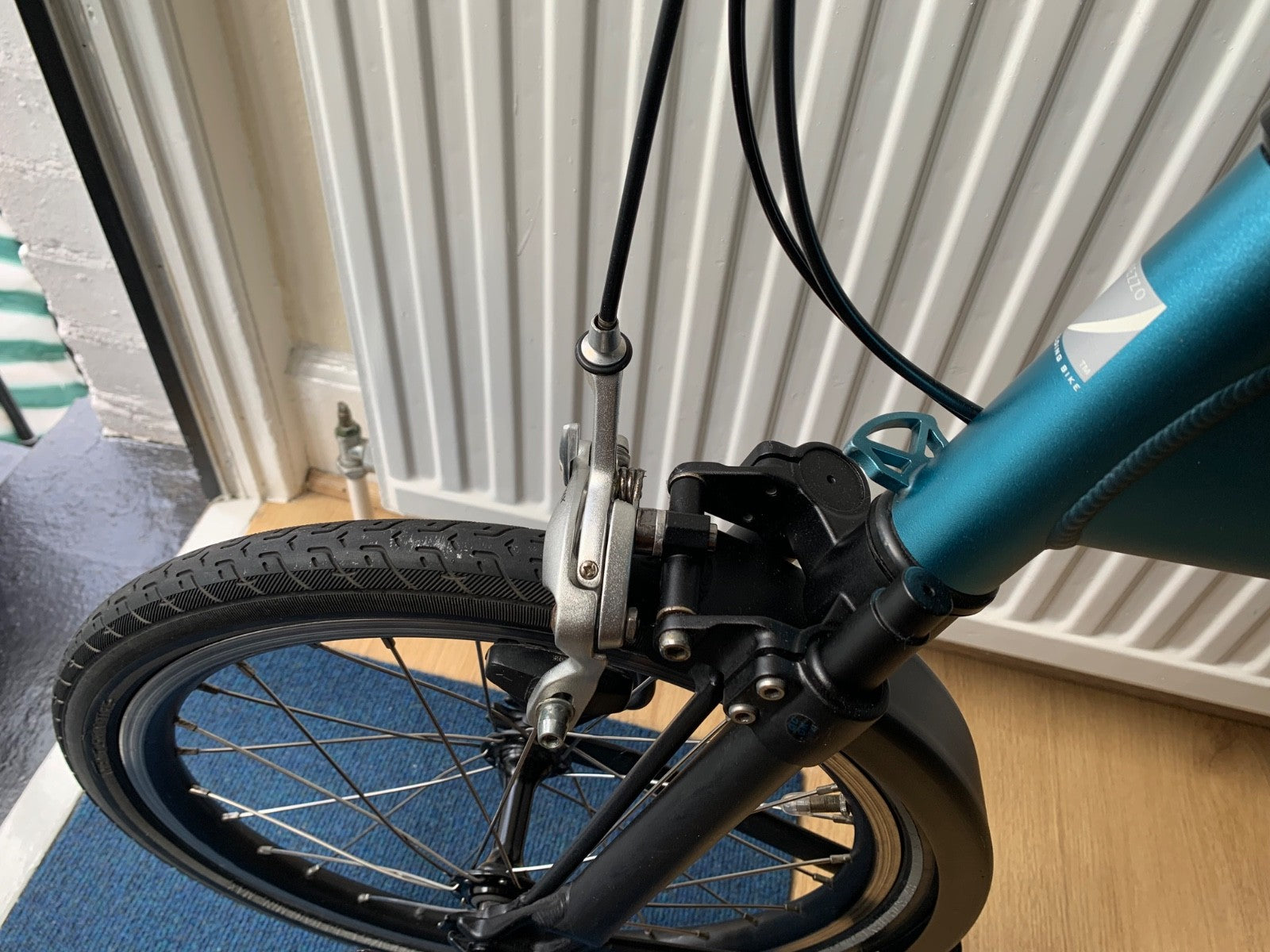 Mezzo D9 Folding Bike Bicycle - Very Good Condition - Serviced with New Parts