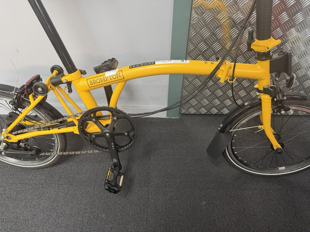 Brompton C Line 6 Speed Folding Bike Bumblebee Yellow Brand New Condition