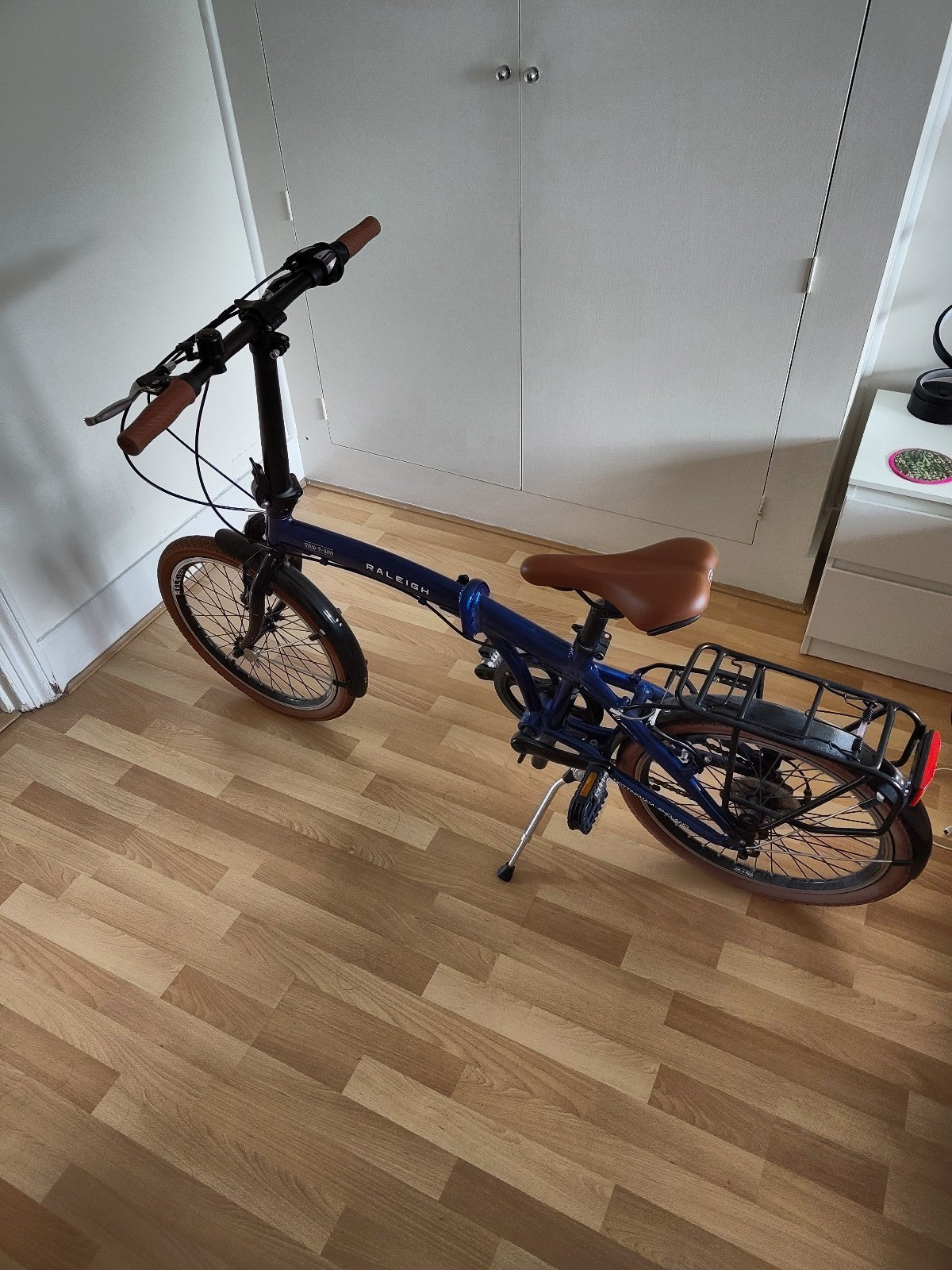 Raleigh Stowaway Folding Bike 2023 Blue Good Condtion Shimano 7 Speed