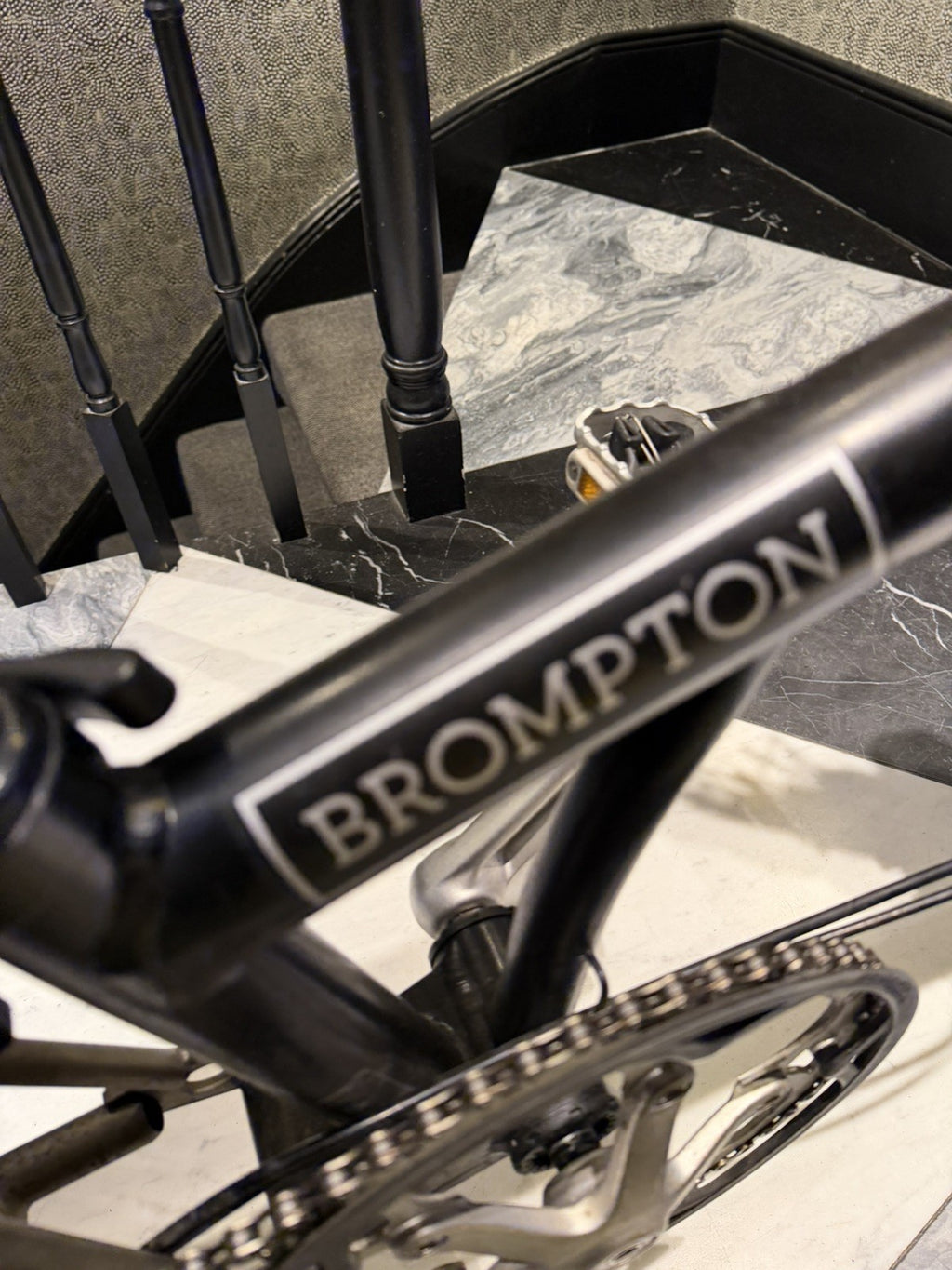 2021 Brompton H2L-X Superlight Titanium – 2 Speed – Black – Original Receipt