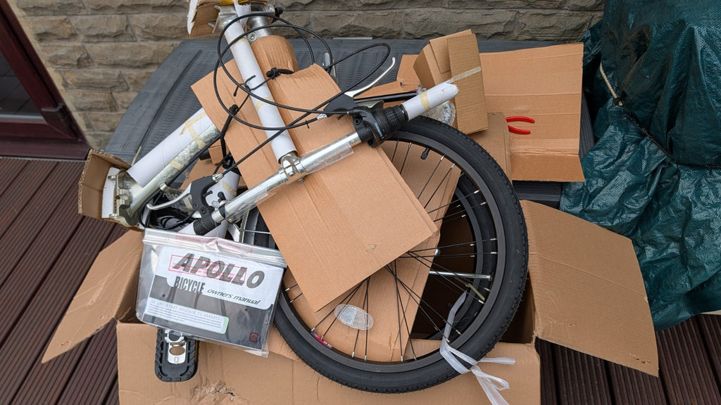 Apollo Transition folding bike, unused boxed, ideal caravan/canal boat/camping