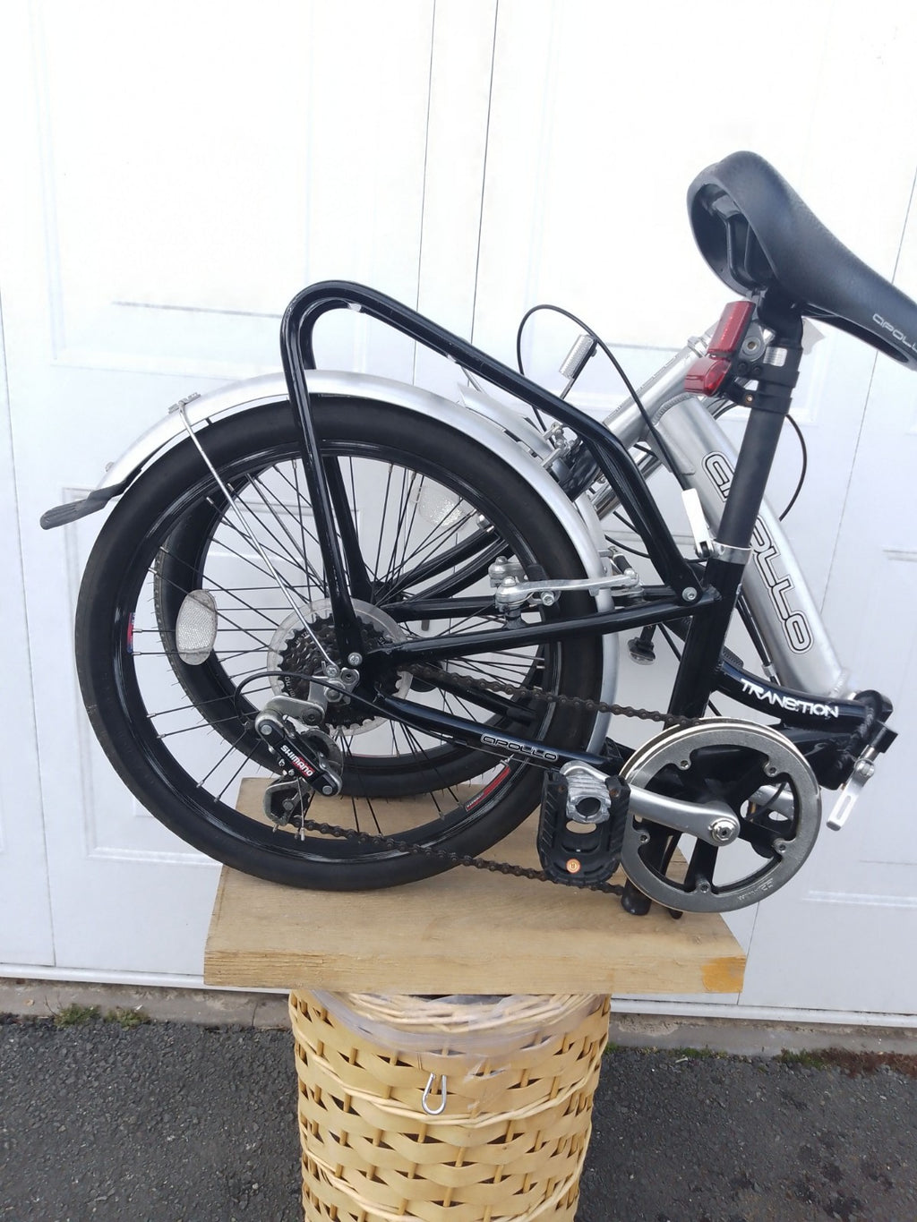 Apollo Transition Folding Bike. AMAZING BIT OF KIT