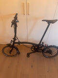 *Slight Flawed* Brompton 2022 c line special edition black 6 speed high bar bike