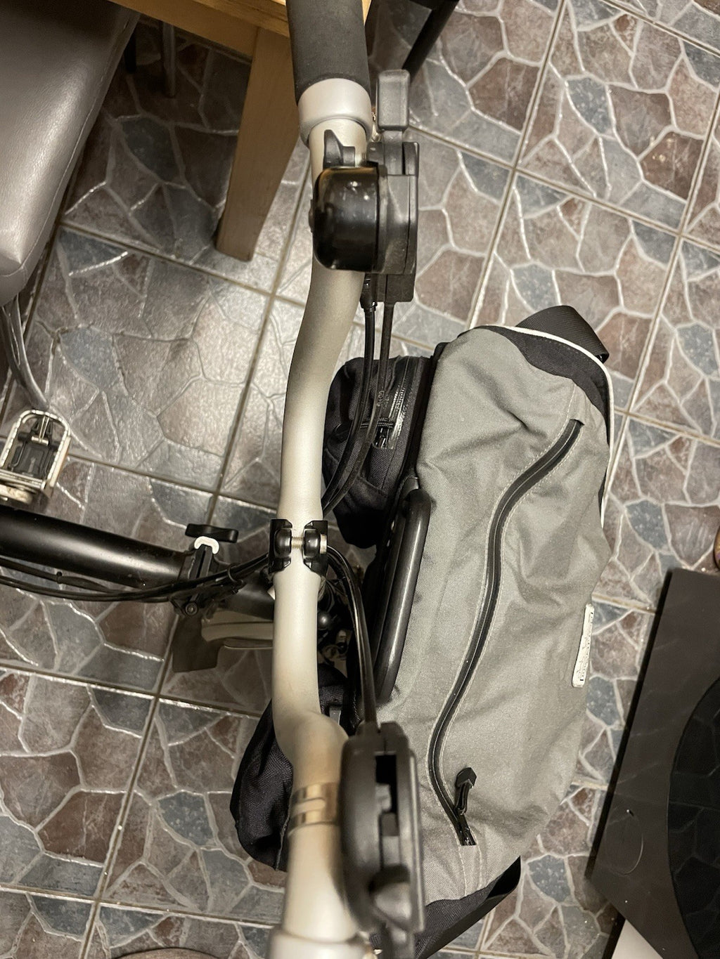 Brompton M6RD Folding Bike – 2011 – Dynamo + C Bag