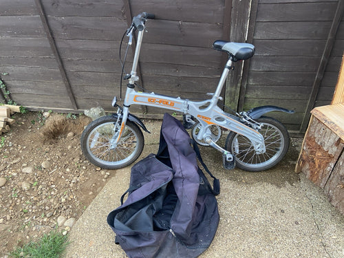 2 Summit EZ-Fold Folding Bike 20in Silver/Orange, Mudguards & Kickstand
