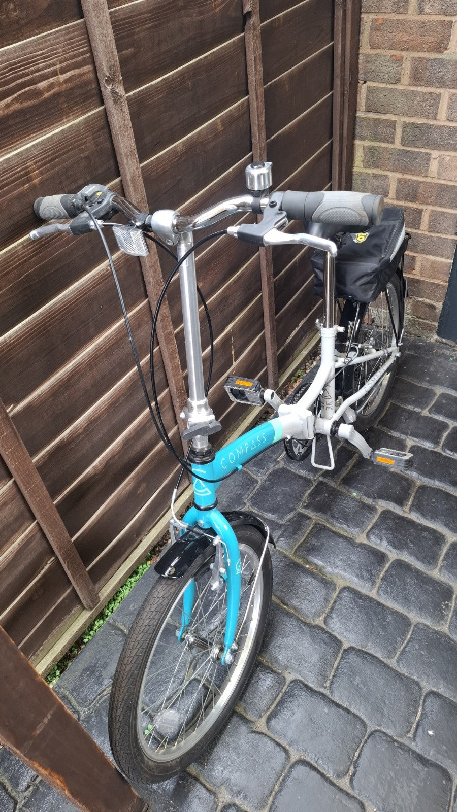 Compass 20in Folding Bike Blue/White/Black Rear Rack & Mudguards