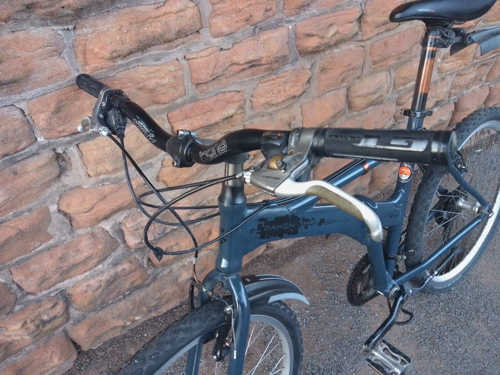DAHON 26-inch folding Mountain Bike - Blue, Good Condition