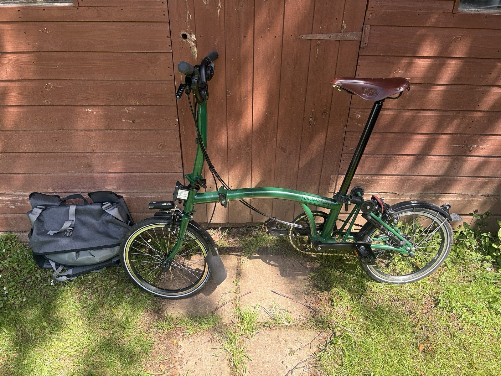 Brompton Folding Bike 16in Green Riser Bar Caliper Brakes Mudguards Rear Rack