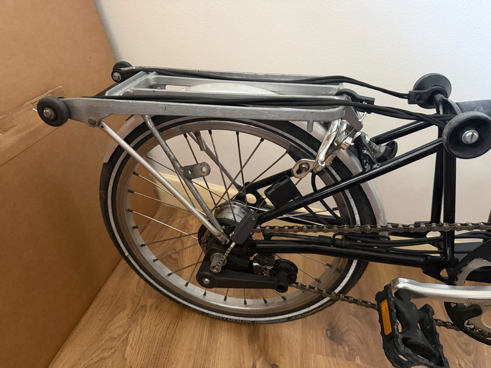 Brompton  M6R (6 Speed) folding bicycle -  (GOOD CONDITION)