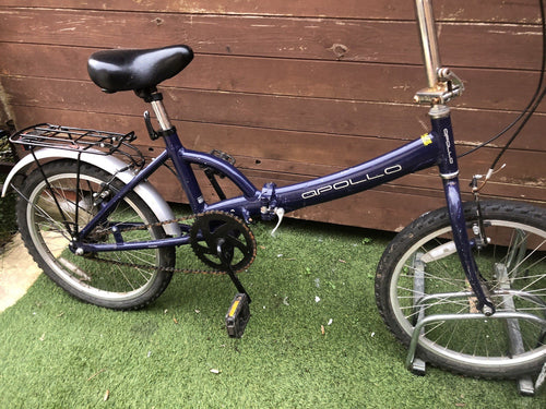 Apollo Folding Bike.  20" Wheels. (Great for Trains) Fully working !!