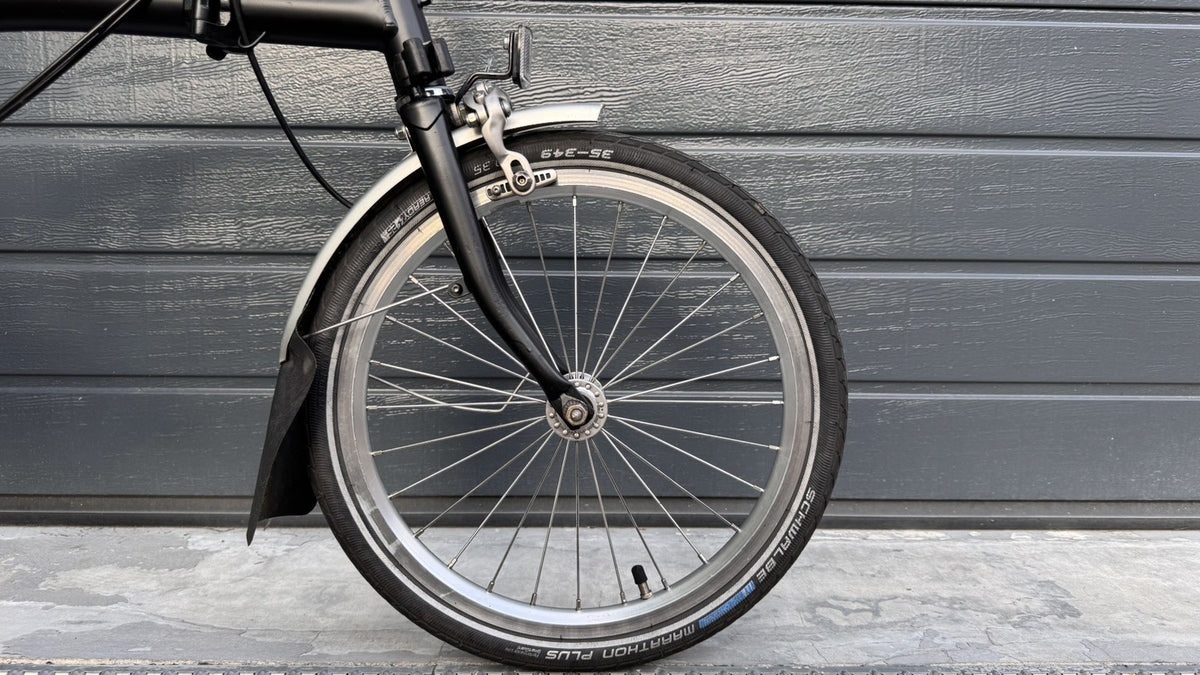 Brompton M3L 3 speed  Folding Bike Superb Condition Low Mileage