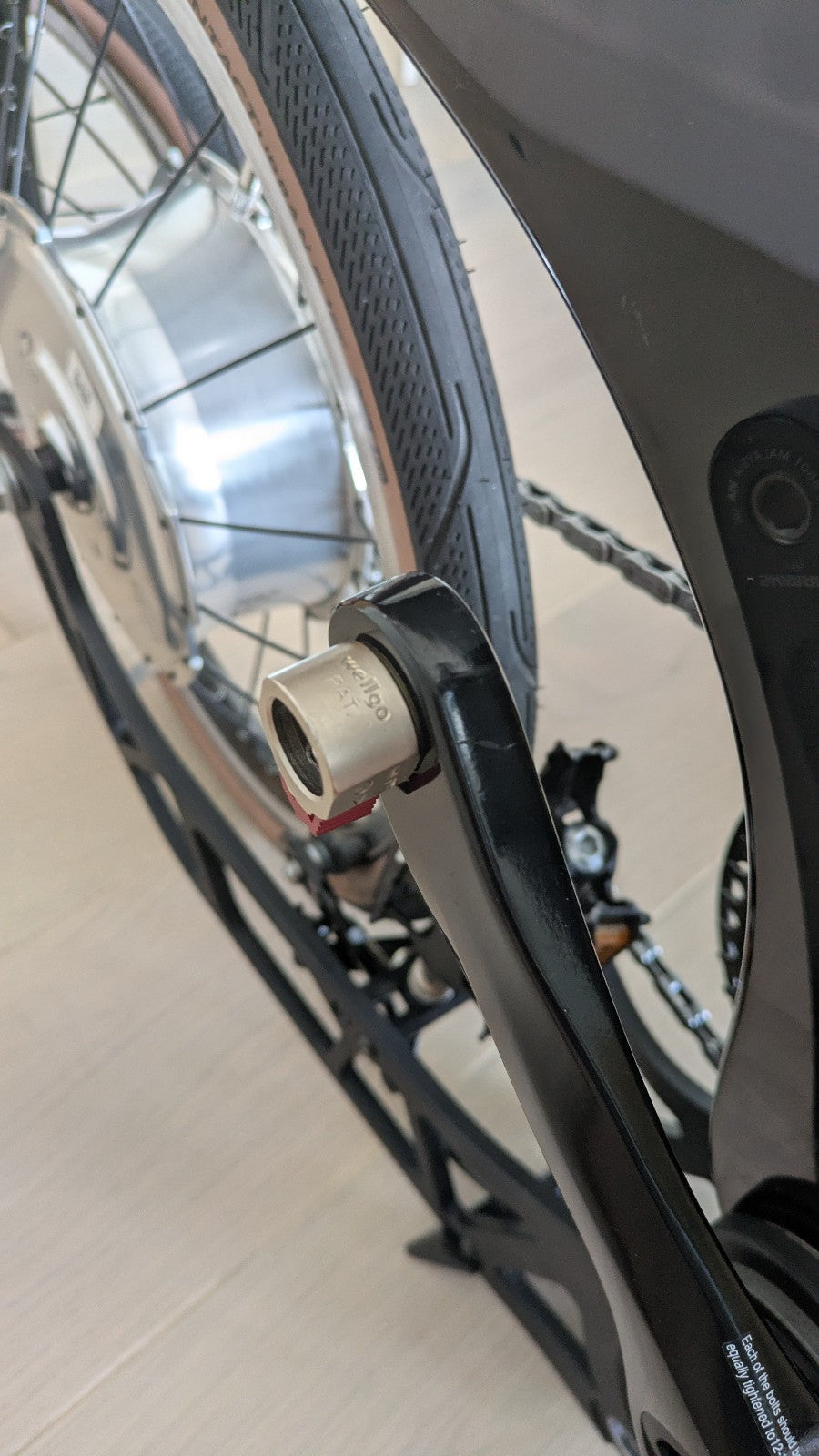 Hummingbird (now Prodrive) Carbon Fibre Folding bike with Zehus hub