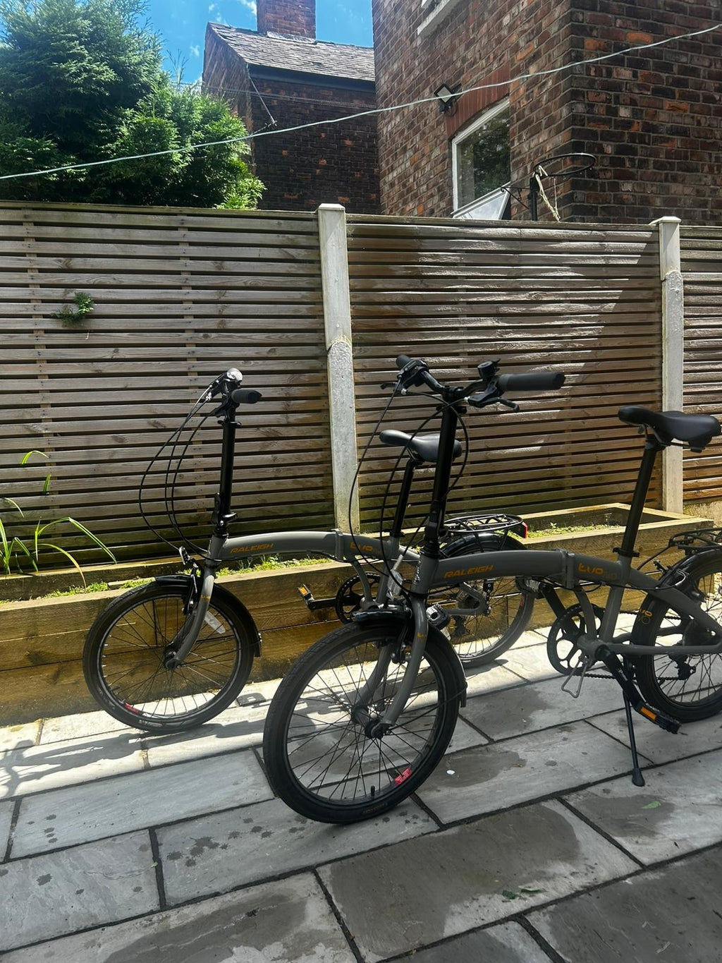 2 x Raleigh Evo Two Fold Up Bike 7 Speed Great Condition Collection Only