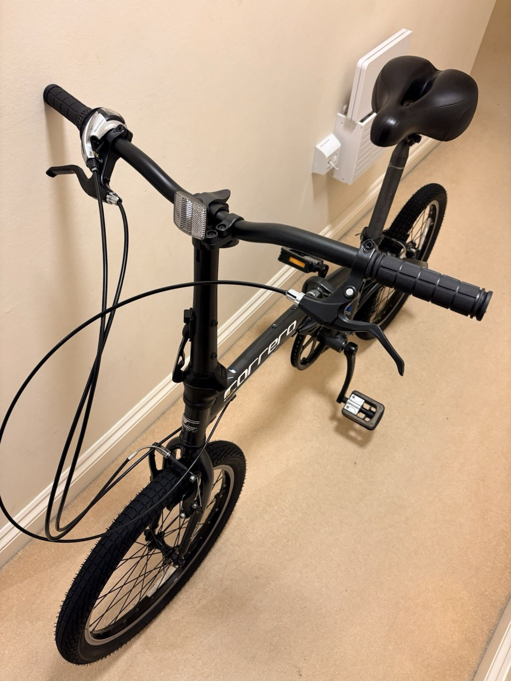 Carrera Intercity 8-Speed 20'' Wheels Folding Bike Black Excellent Condition