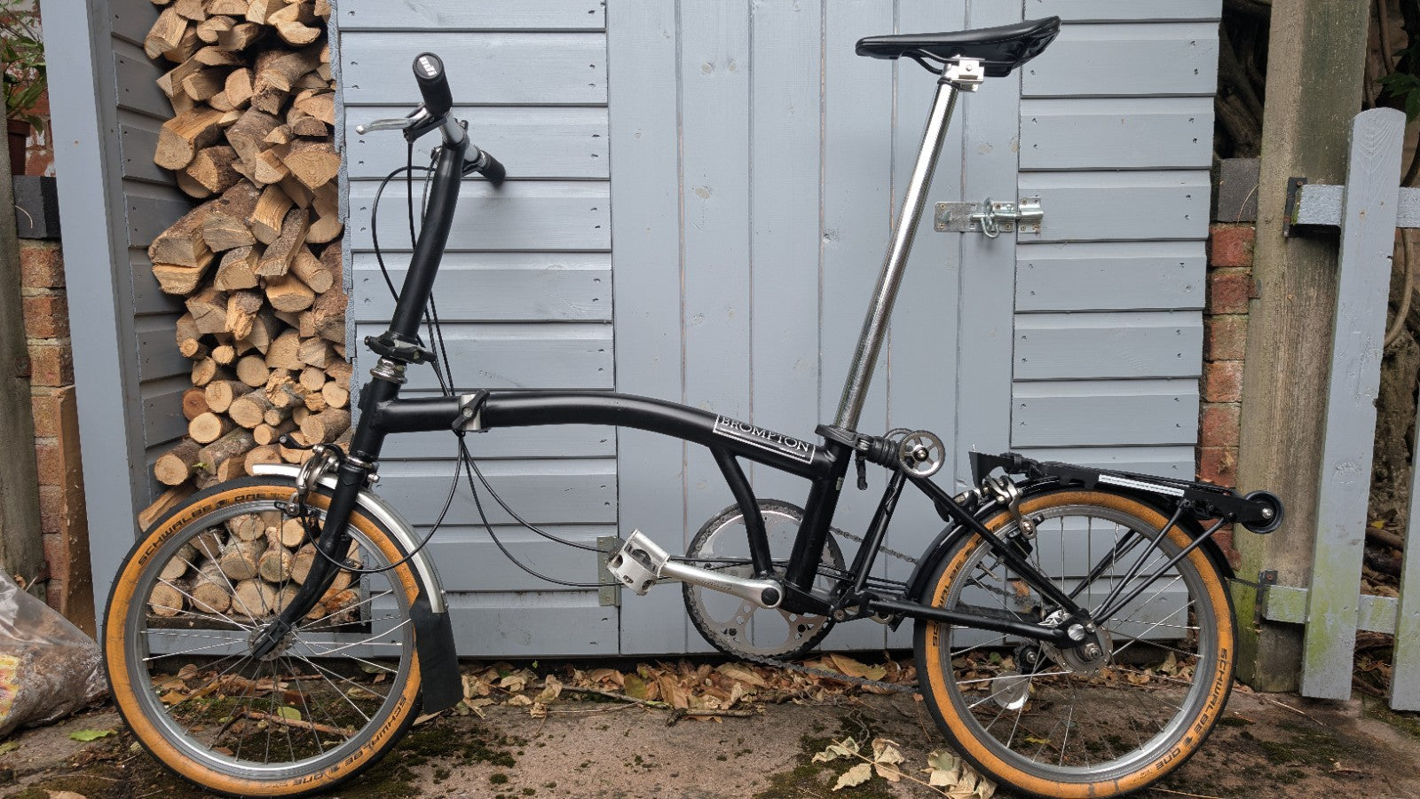 Brompton Folding Bike 3-Speed, Black
