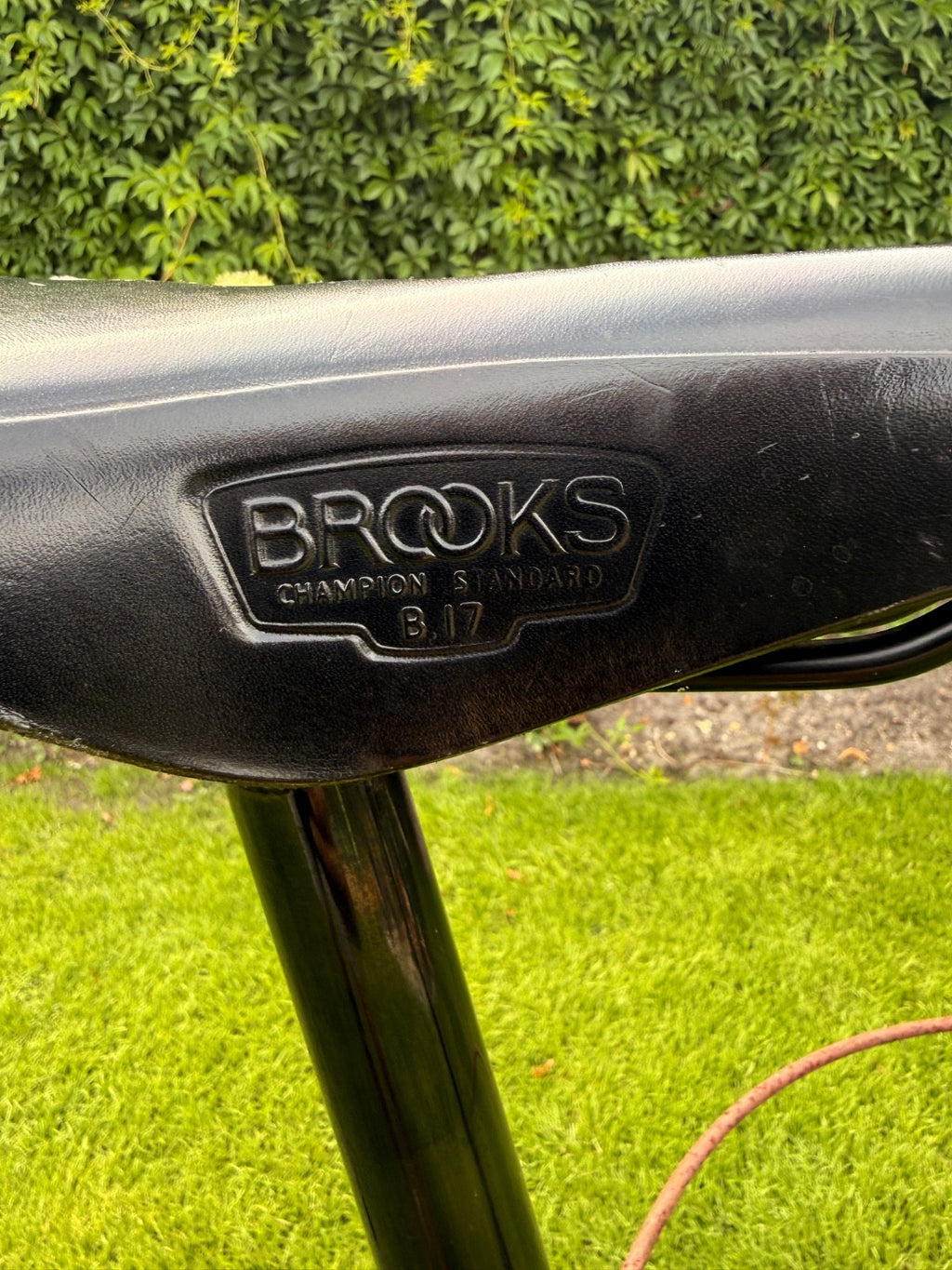 Brompton S6L Black Edition Black Lacquer 6 Speed Brooks B17 + Pump