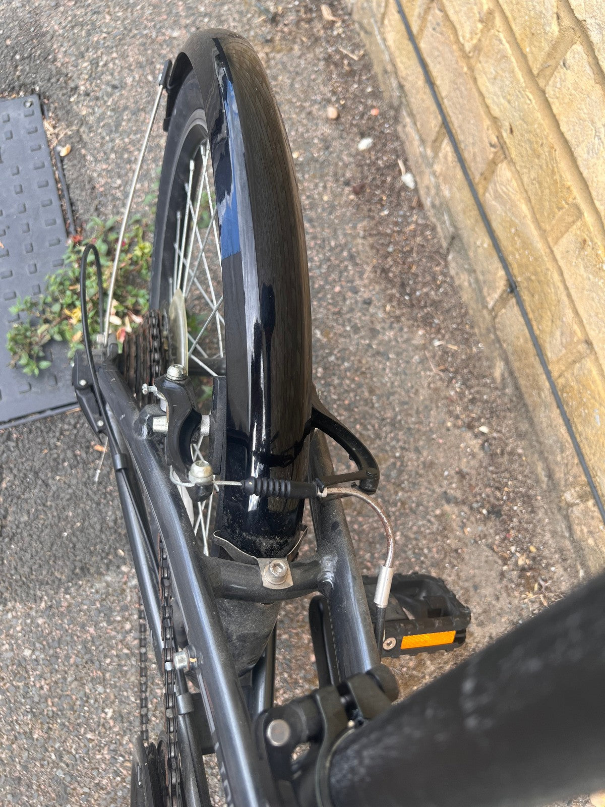 Tern Link A7 Folding Bicycle 20" 7 Speed - grey, easy carry