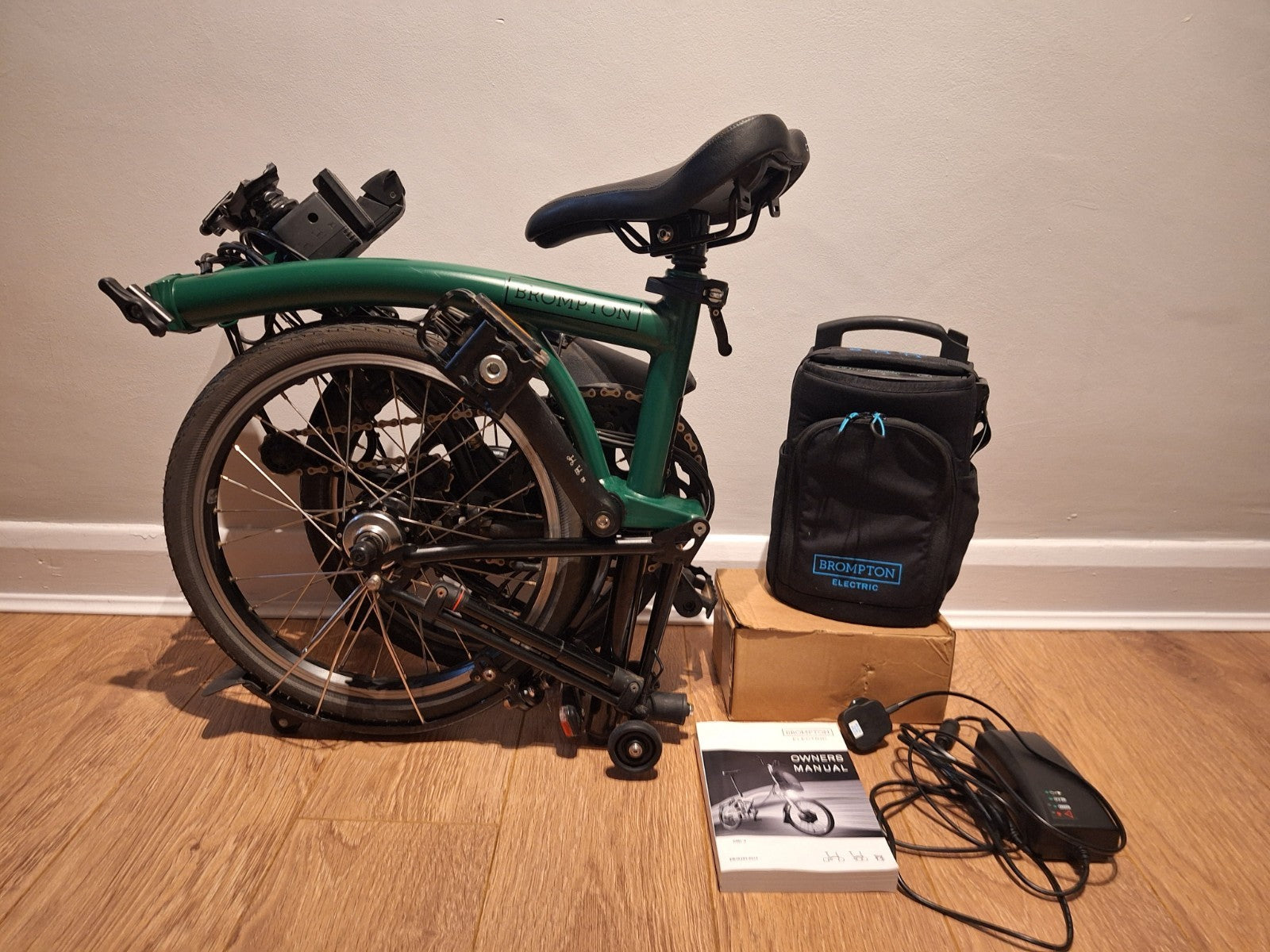 Brompton Electric C Line 6-Speed Racing Green