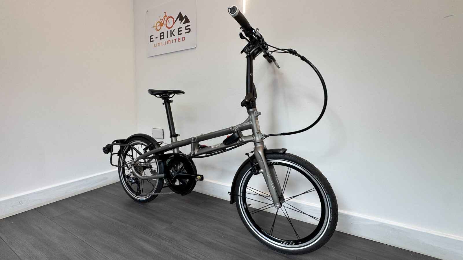Tern BYB S11 Folding Bike 20" wheels Matte Silver color Folding Bike RRP £2300